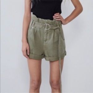Zara M green self belt paper bag shorts